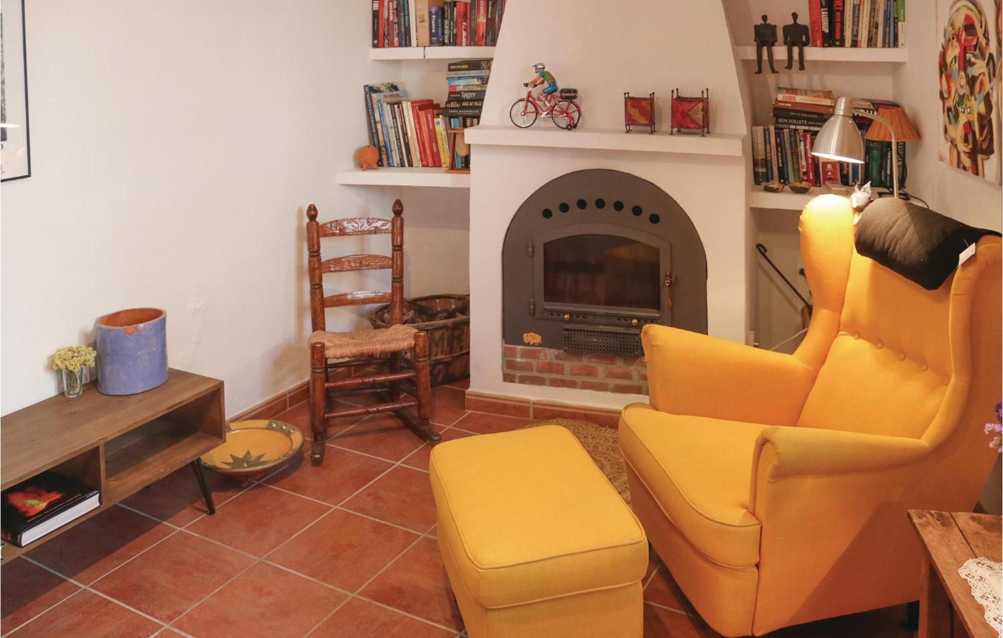 Nice Home In Canillas De Albaida With Wifi Luaran gambar