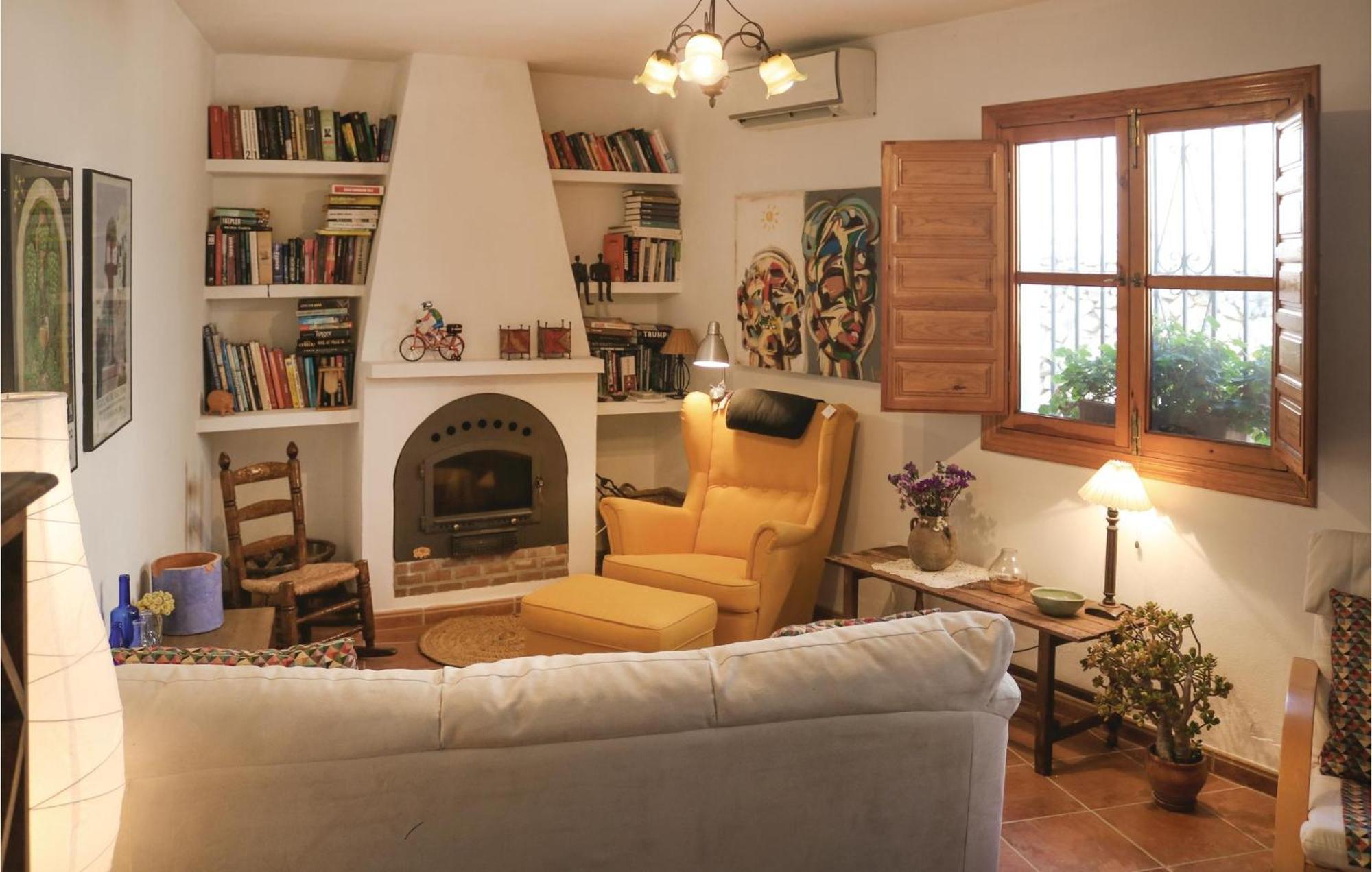 Nice Home In Canillas De Albaida With Wifi Luaran gambar