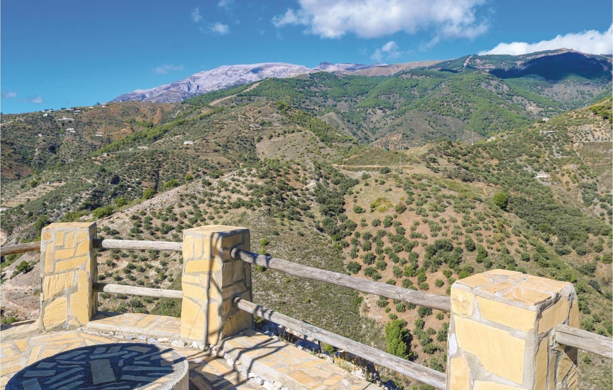 Nice Home In Canillas De Albaida With Wifi Luaran gambar